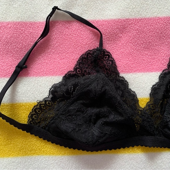 Black lace Talula bralette - Picture 3 of 6